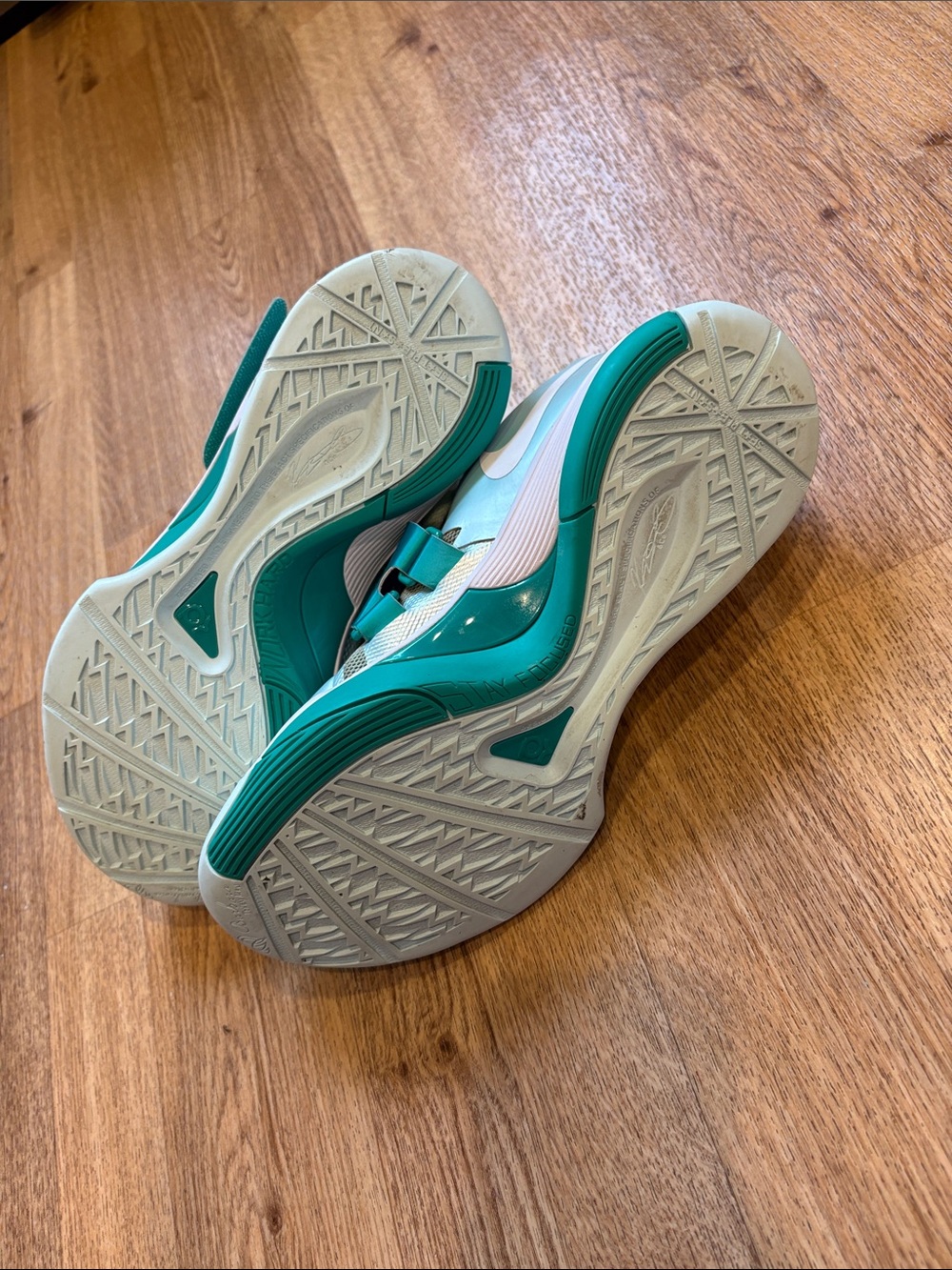 Nike Teal & Light Blue Basketball Shoes with Strap - Picture 4 of 5